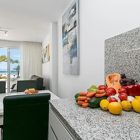 Cb 2 Appartement *